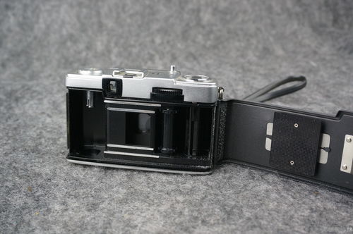 奧林巴斯Pen EES-2半格相機 二手交易中的經典之選